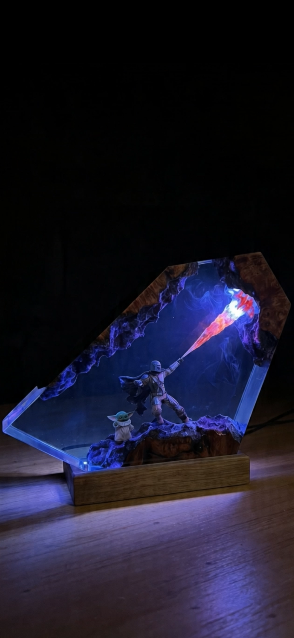 Star Wars Mandalorian resin lamp